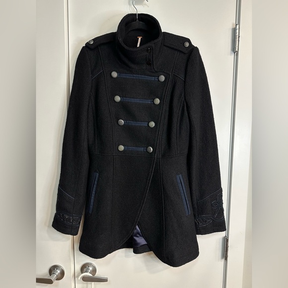 FREE PEOPLE PEA COAT - Picture 3 of 12